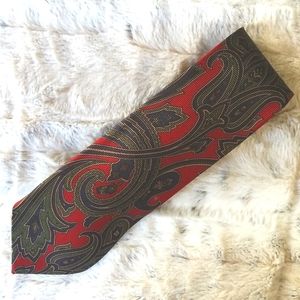 Allen Lolly Nottingham England 100% silk tie red and navy paisley